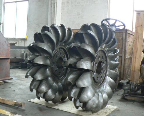 cabeça horizontal da água da eficiência 120m da turbina 92% de 1250kw Pelton hidro