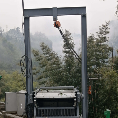Tratamento de águas residuais automático 1kw da tela de barra IP55 para a hidro turbina da água do central elétrica