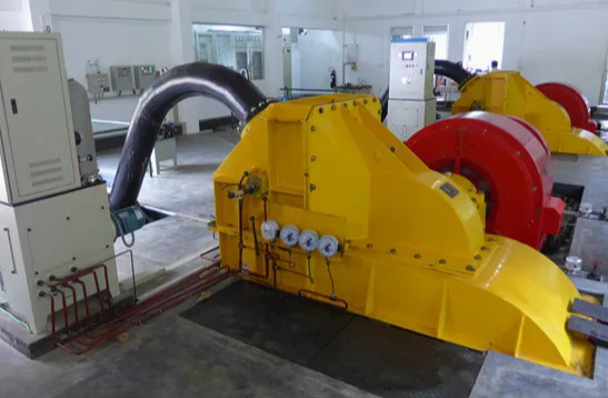 Turbina de 2150kW Optimize suas operações com cabeça de água alcance 100m-800m Top escolha