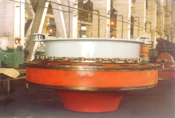 Turbina hidráulica Kaplan de aço inoxidável durável com lâmina de corredor fixa e tensão de 400 V