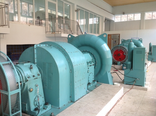 Turbina hidráulica Francis de aço inoxidável 50HZ Potência de saída 500KW a 1250KW para desempenho