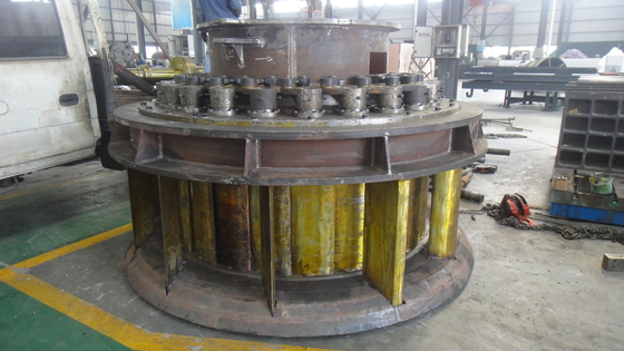 Capacidade da turbina hidráulica 470 kW Turbina hidráulica vertical com fator de potência 0,80