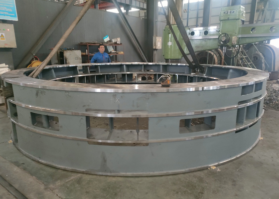Turbina de água de aço inoxidável eixo vertical para desempenho de operação de frequência de 50HZ